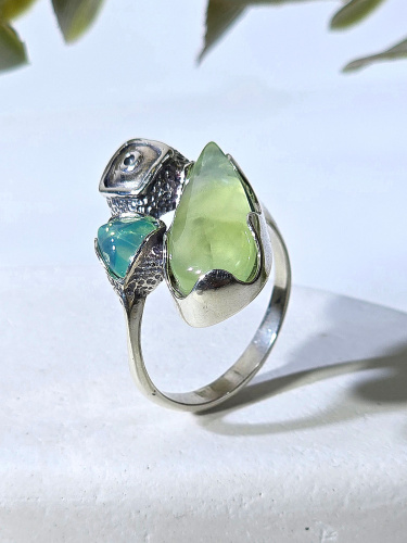 Серебряное кольцо